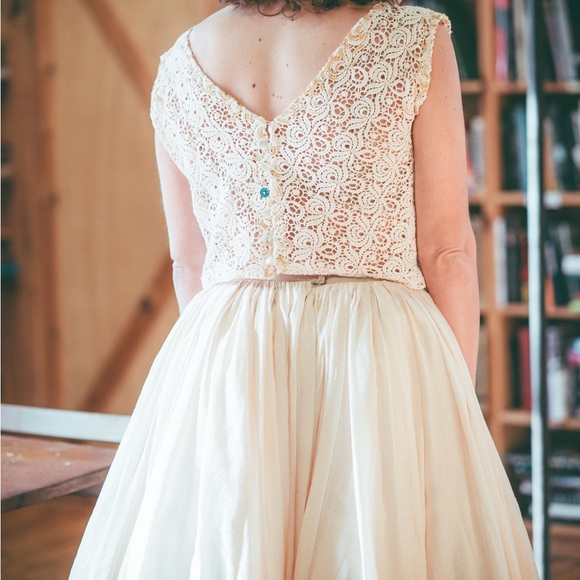 Custom designed wedding dress - Picture 2 of 6